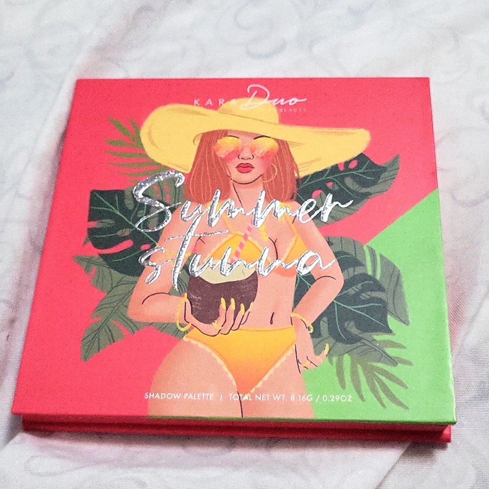 Kara beauty eyeshadow palette